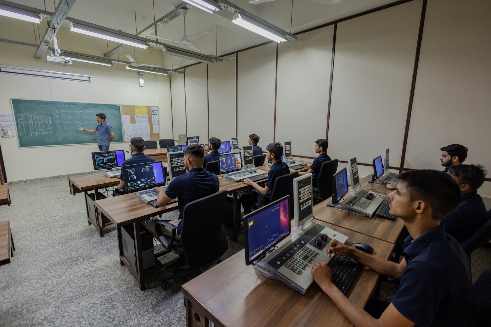 B.tech Computer Science Lab B.Tech Computer Science & Engineering